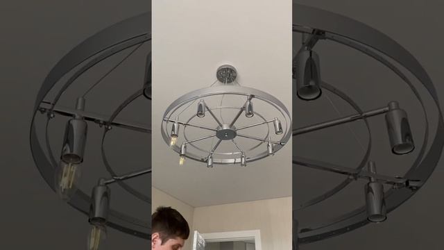 Установка люстры на натяжном потолке смотреть онлайн