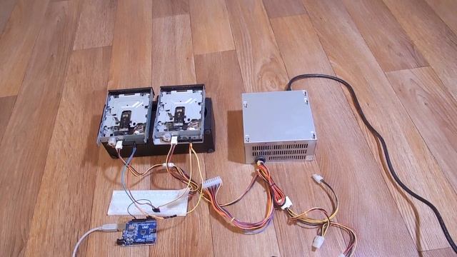 FLOPPY MUSIC | ЧТО МОЖНО СДЕЛАТЬ С ФЛОППИ ДИСКОВОДОВ смотреть онлайн