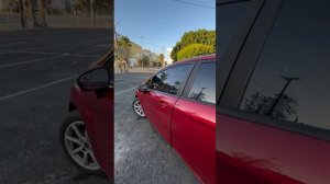 Аренда авто в Лос Анджелесе – прокат Ford Fiesta sedan red arenda-avto.la