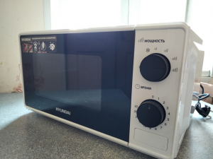 МИКРОВОЛНОВКА "HYUNDAI". Модель "HYM M2041"