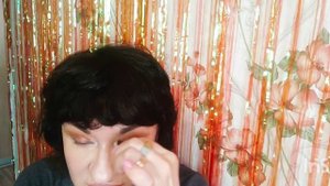 Собираюсь на работу с палеткой revolution MINI SHADOW SOPHX