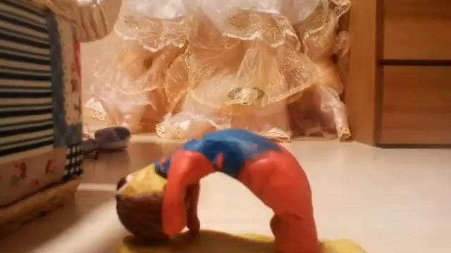 Пластилиновый человечек на гимнастике/гимнастика/пластилин/мой мультик#2 смотреть онлайн