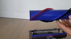 Cómo limpiar Dyson V8 Cordless? How to clean Dyson Cordless Vacuum Cleaner