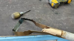 ДАЧНИКИ будут В ШОКЕ, от этой самоделки из ленточной пилы своими руками!