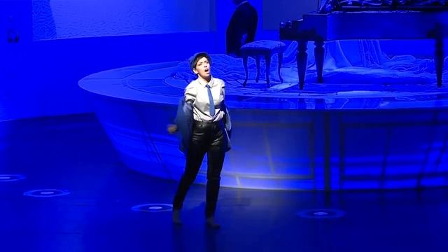 Les Contes d'Hoffmann - Nicklausse aria: Vois sous l'archet fremissant - Monika Korybalska смотреть онлайн