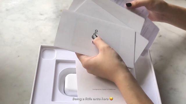 iPad Pro 2020 unboxing ? | breakfast , Logitech K380 смотреть онлайн