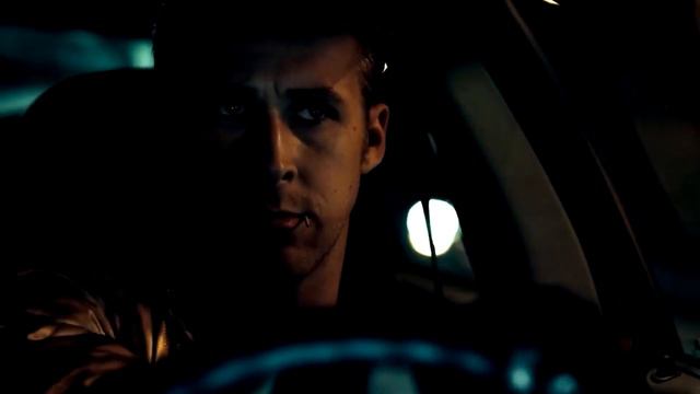 Гослинг едет в Комарово смотреть онлайн