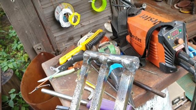 Очередной новый садовый инструмент. смотреть онлайн