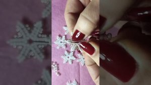 Туториал Снежинка из бисера Tutorial snowflakes with beads #бисероплетение #снежинка #хендмейд