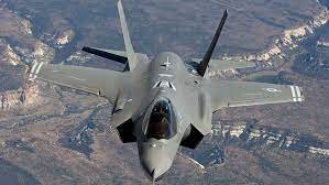F-35 Lightning II--Истребитель-бомбардировщик ПЯТОГО поколения..