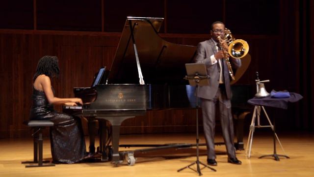 Gershwin Prelude I смотреть онлайн