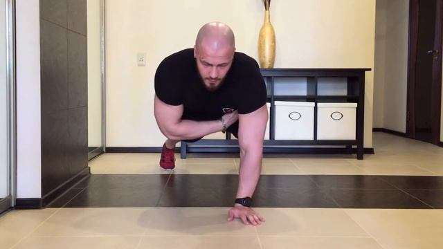 ПЛАНКА С ПООЧЕРЁДНЫМИ КАСАНИЯМИ ПЛЕЧА, БОКА И КОЛЕНА [С СОБСТВЕННЫМ ВЕСОМ] смотреть онлайн