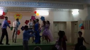 танец на выпускном вечере
