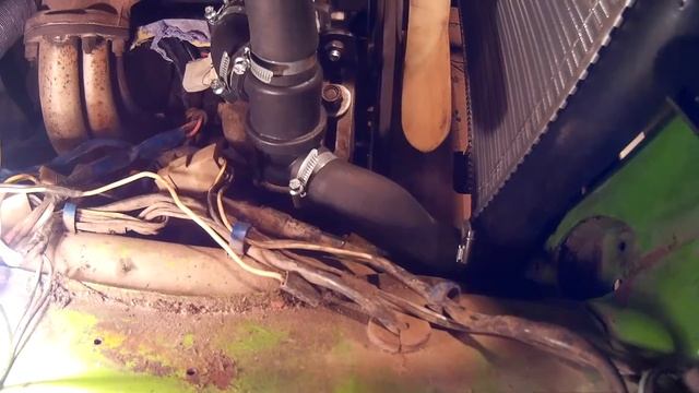 Алюминиевый радиатор на старую ниву 2121, доработка. смотреть онлайн