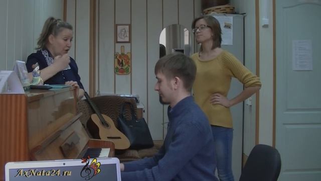 Урок вокала.Включение диафрагмы.Регистры,октавные прыжки в одной опоре смотреть онлайн