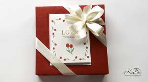 Как красиво упаковать конфеты для подарка своими руками | Идеи упаковки подарка своими руками | DIY