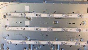 Ремонт подсветки Телевизора LG32. Как Разобрать ЖК Телевизор, И Не Сломать Панель.