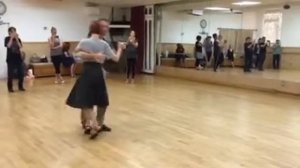 La tango academy : four step pivot turn