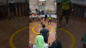 Зурхана - шоу силачей в Иране