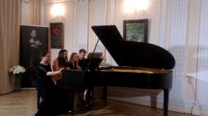 Игра в 8 рук