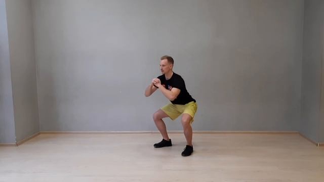 Приседания с выходом на носки смотреть онлайн