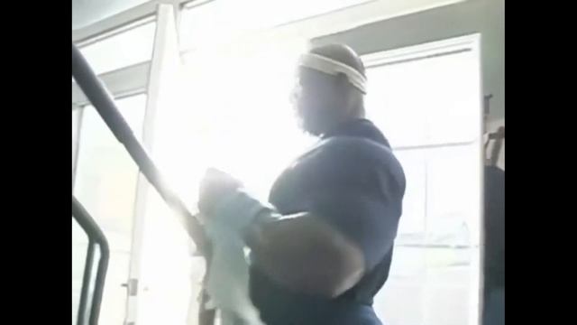 arnold schwarzenegger motivation ? gym ? musica electronica - смотреть видео онлайн от «Регулярные тренировки для всех возрастов» в хорошем качестве, опубликованное 17 декабря 2023 года в 1:41:47 01:00:00.