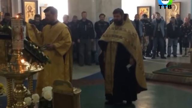 Не совсем традиционно в этом году отметили закрытие байкерского сезона в Находке смотреть онлайн