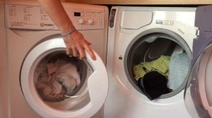 WASH RACE - indesit/Hotpoint - Loading and start (PART 1/2)