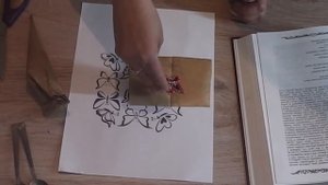 Как сделать украшение из шоколада, бабочка из шоколада.