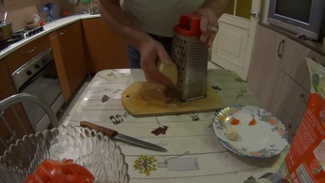 САЛАТ ДАРЫ МОРЯ / SALAD THE GIFTS OF THE SEA смотреть онлайн