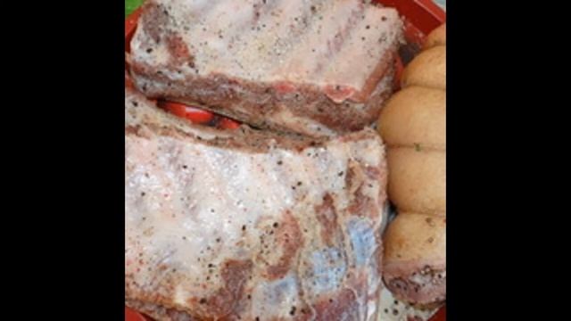 Холодные закуски мясные:Грудинка и рулет сухого посола подкопченные