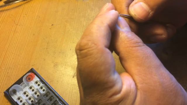 Мой способ ремонта кнопок пульта смотреть онлайн