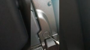 Как снять столик первого ряда сидений на Ниссан Серена С27