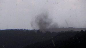 Пыльный вихрь во время грозы к востоку от города Вязники 03.06.2023