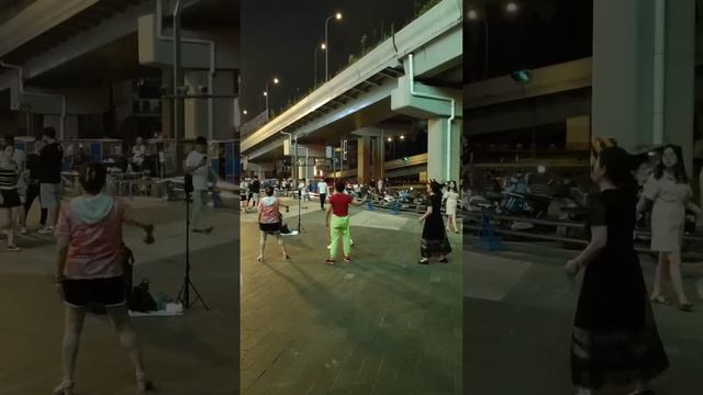 VLOG CHINA. Чэнду. Люди, улицы и магазины #china #travel #китай #чэнду #video #views #chengdu #rec