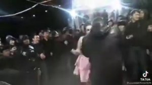 ТУЙДА РАККОСА ШАРМАНДА БУЛДИ - TO'YDA RAQQOSA SHARMANDA BO'LDI