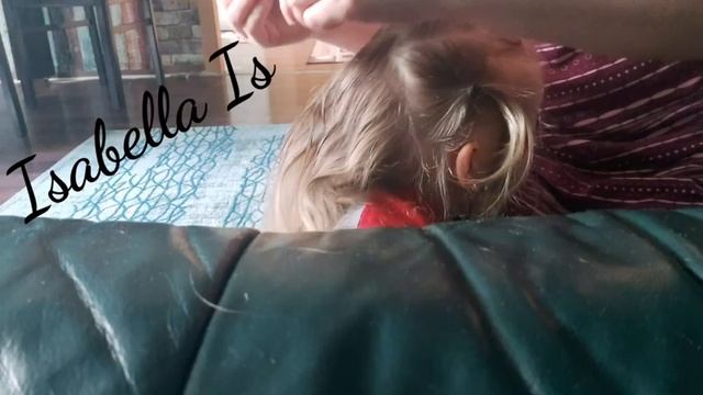 Как расчесать запутанные волосы и убрать жевачку с волос смотреть онлайн