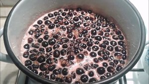 Варенье из черной смородины.Пятиминутка