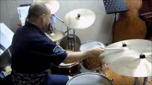 Соло на барабанах. "Латино Сегодня"