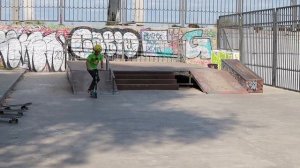 Сломал Трюковой Самокат за 100 рублей !؟ Трюки в Скейт Парке.