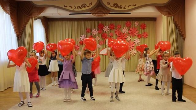 Поздравление мамочек с днем матери! Подготовительная группа. смотреть онлайн