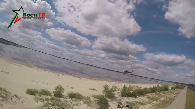 Крокодил над водой смотреть онлайн