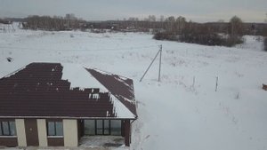 Дом из газобетона с декоративной штукатуркой. Подсветка фасада дома.