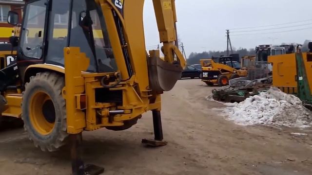 Caterpillar 428 D смотреть онлайн