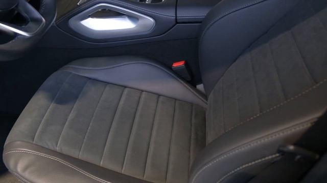 MERCEDES BENZ GLE 2022 Лот 01347936 смотреть онлайн