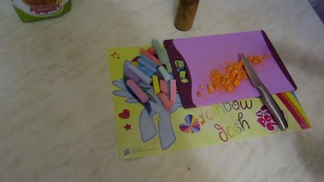 Как сделать краски холи??? Лиза Рrize смотреть онлайн