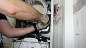 Ariston Genus One 24 hőcserélő csere timelapse ( Ariston Genus One 24 heat exchanger replacement )