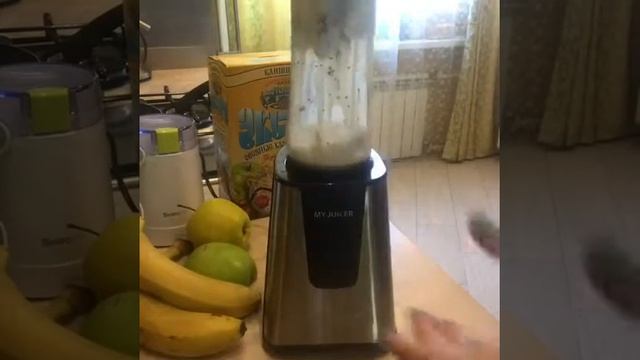 Рецепт протеиновых вафель в блендере My Juicer от @brusnikina_ya_kris