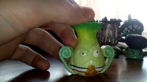 Растения против зомби. Игрушки! Обзор !