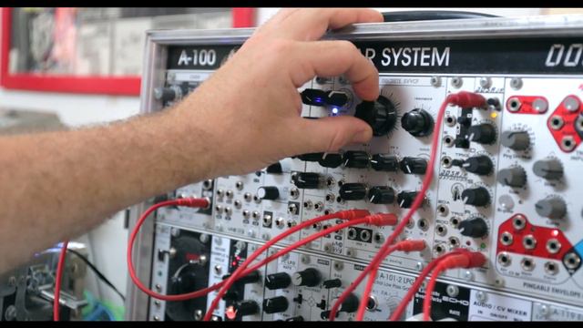 How To Make A House Music Bassline | Krames | Watch And Learn смотреть онлайн